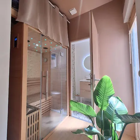 Le By Sch Apartment *